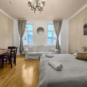 adalbert-apartment.vienna-besthotels.com/
